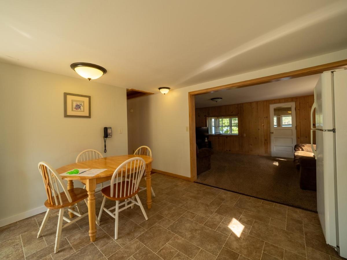 Lake 'N Pines Motel Купърстаун Екстериор снимка