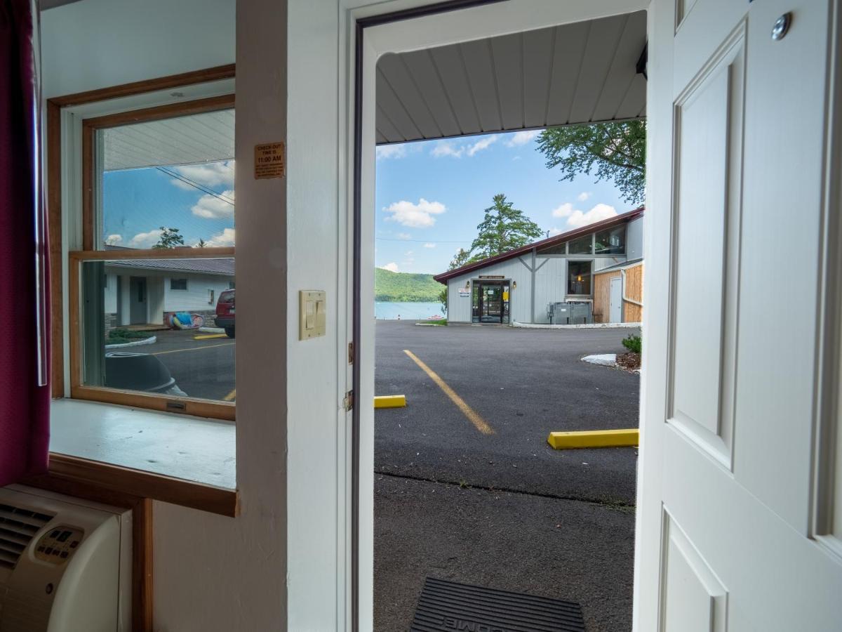 Lake 'N Pines Motel Купърстаун Екстериор снимка