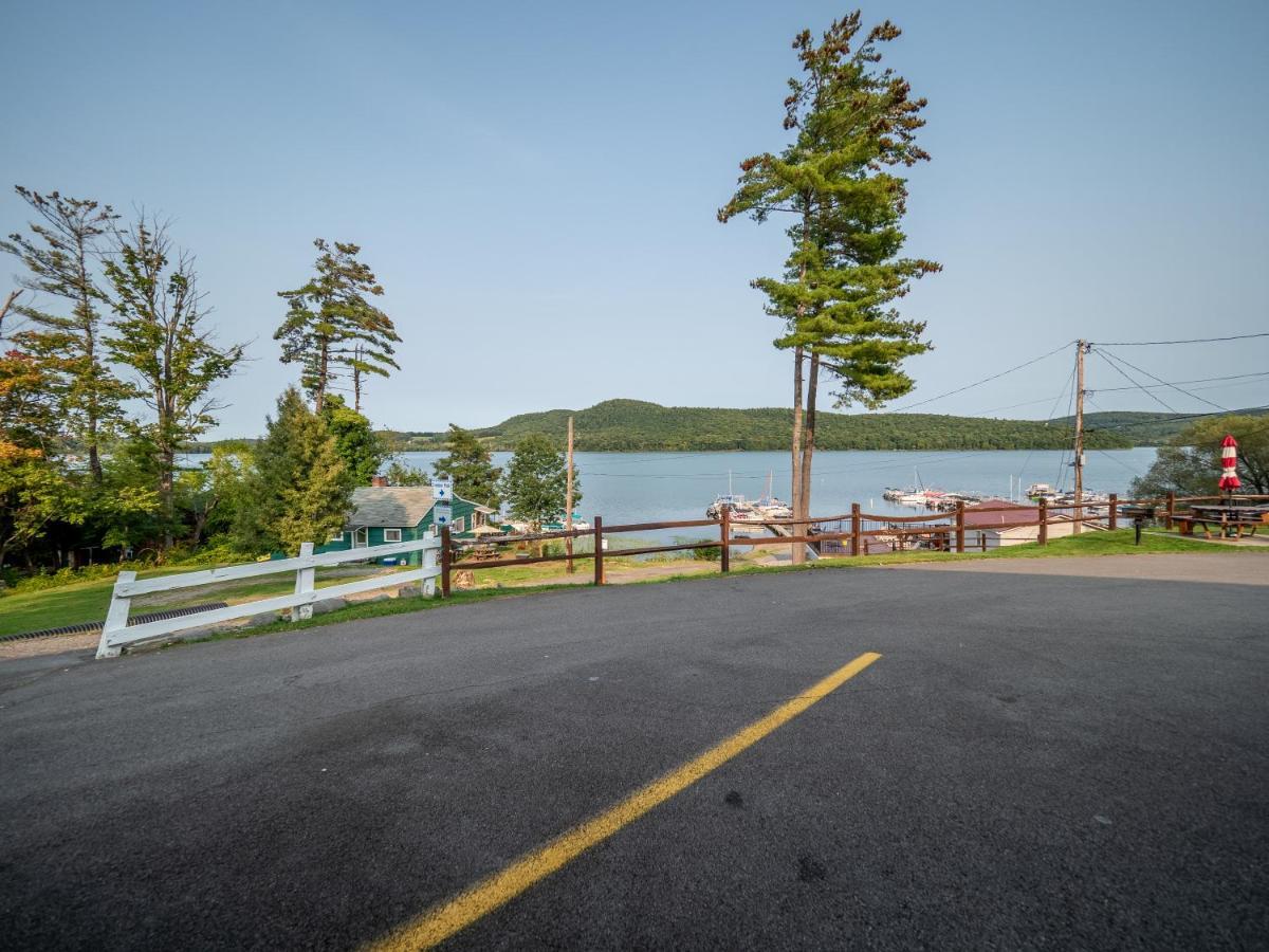 Lake 'N Pines Motel Купърстаун Екстериор снимка