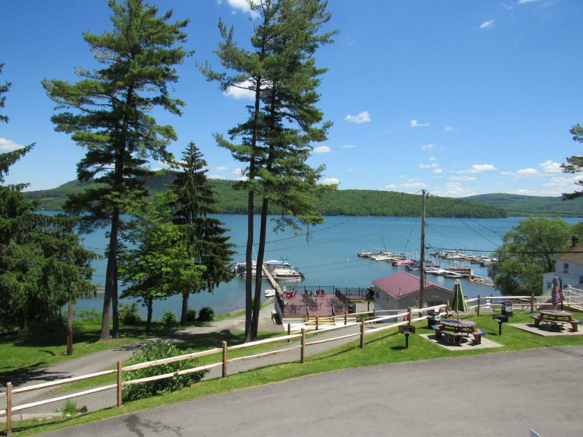 Lake 'N Pines Motel Купърстаун Екстериор снимка